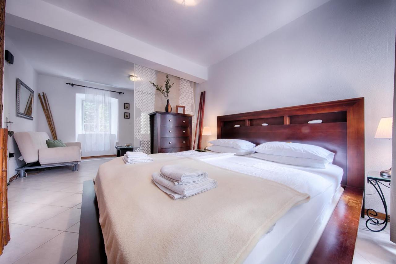 B&B Villa Вис Экстерьер фото